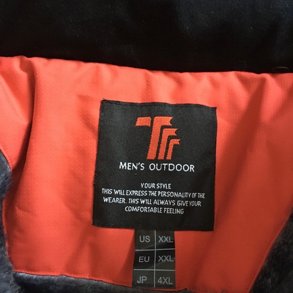 Winter jacket - Picture 2 of 3